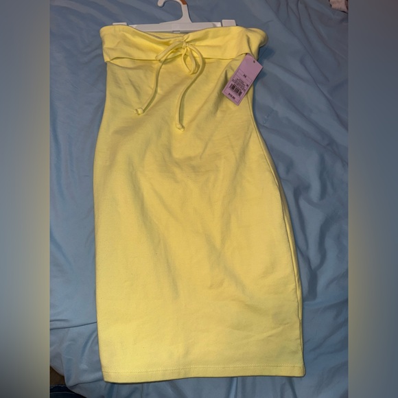 Target Wild Fable strapless summer Yellow Dress xs - Picture 1 of 1